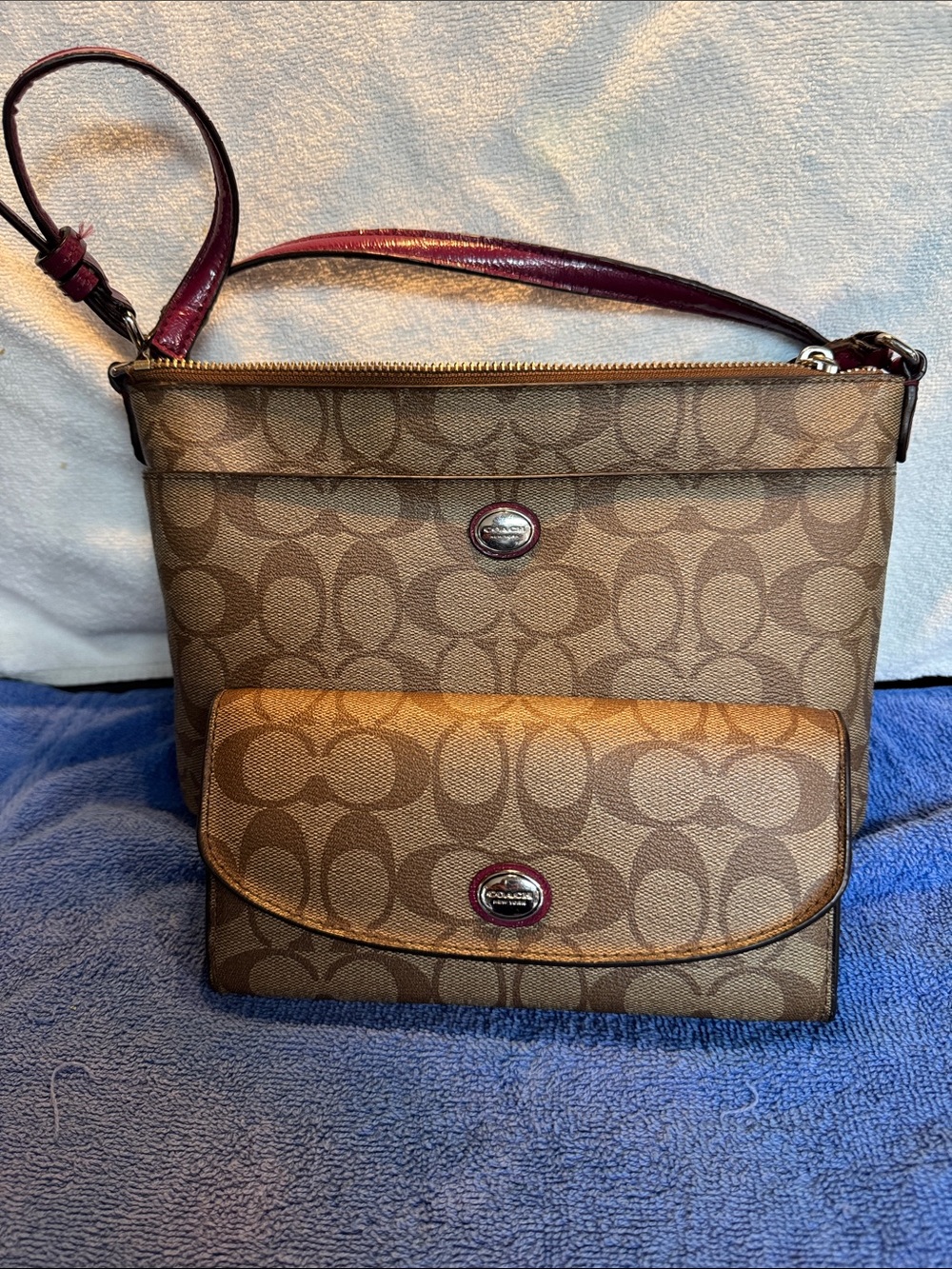 Coach Brown Signature Canvas Shoulder Bag with Burgundy Strap & Billfold NICE